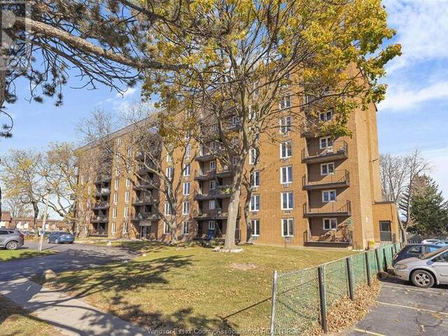 6612 THORNBERRY Unit# 201 Windsor