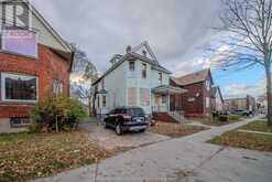 663 MARENTETTE AVENUE Windsor