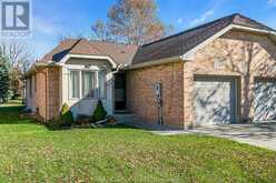 2766 NORFOLK PINES Unit# 25 Windsor