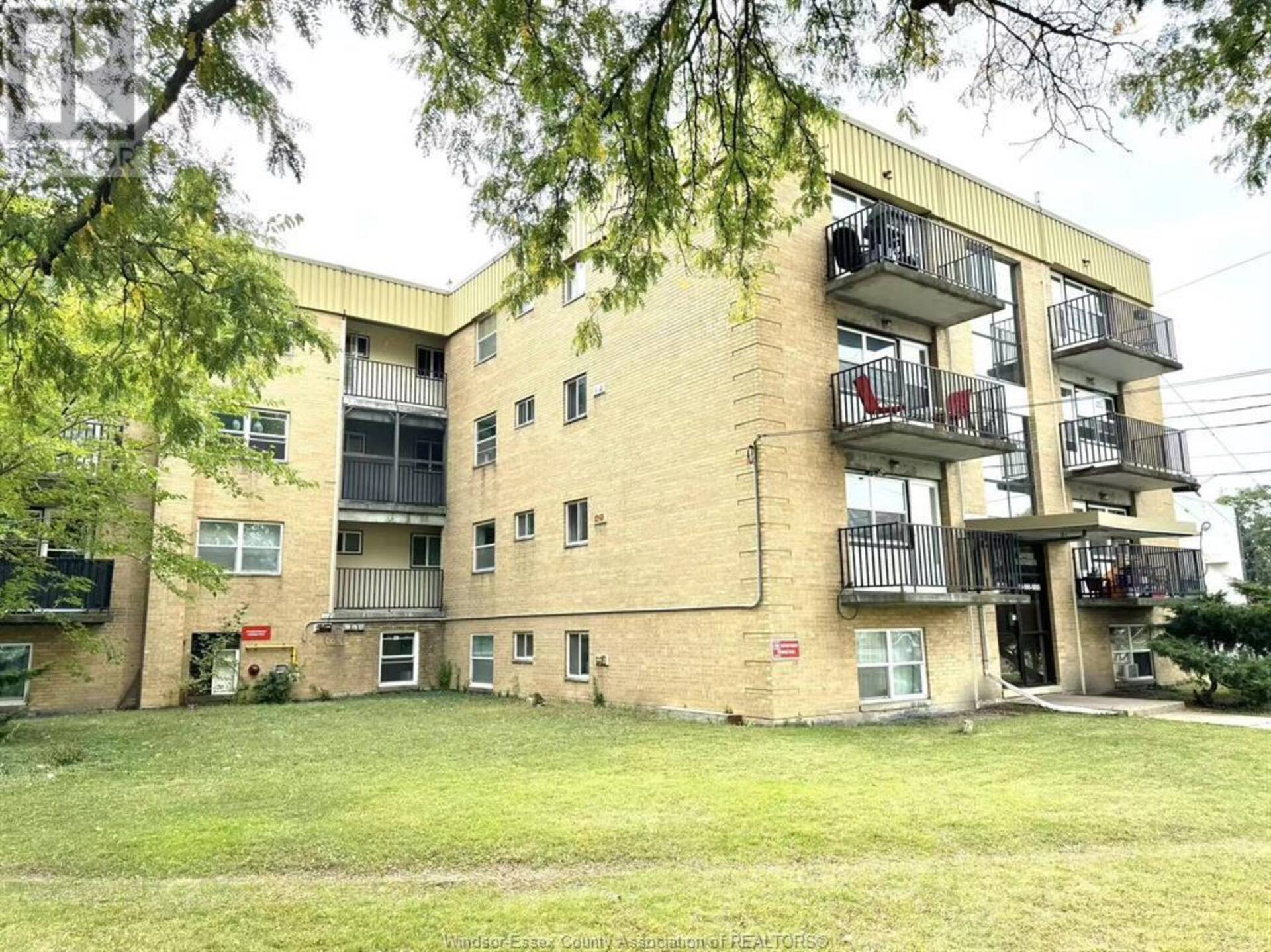 2035 UNIVERSITY AVENUE West Unit# 406 Windsor