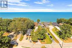 385 LAKEVIEW DRIVE Lakeshore