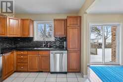 5530 ST. CLAIR Unit# A Lakeshore