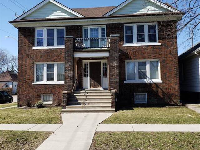 1091 GLADSTONE AVENUE Windsor Ontario