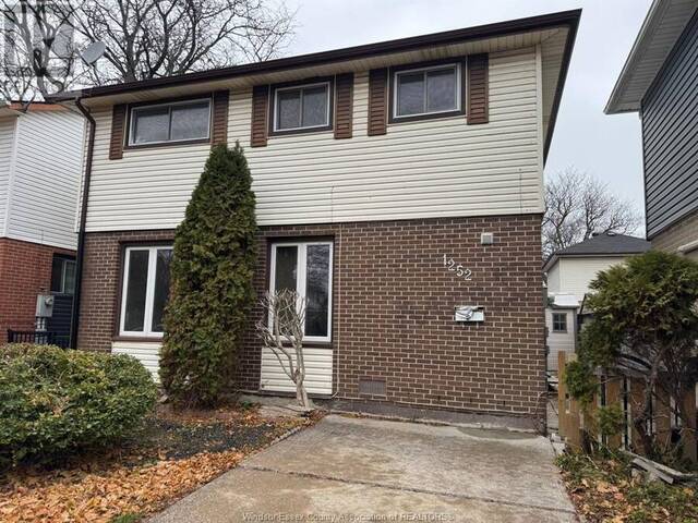 1252 COTTAGE Windsor Ontario