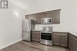 1501-03 ELSMERE Windsor