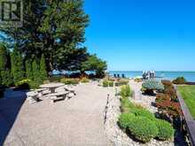 581 Ross Beach ROAD Lakeshore