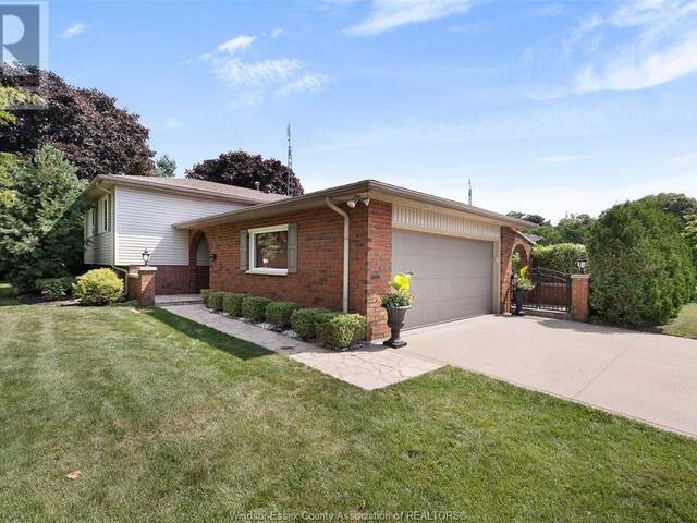 10 KENNETH DRIVE Leamington