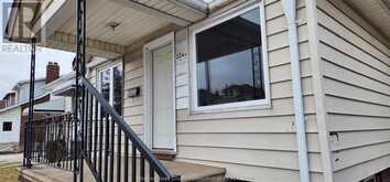 2244 HOWARD Unit# MAIN Windsor