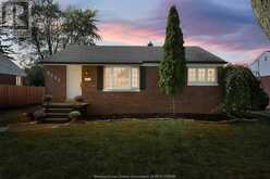 3521 DOMINION BOULEVARD Windsor