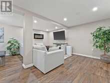 1731 EAST GATE ESTATES Unit# 41 Windsor