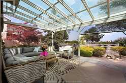 1042 LILYDALE Lakeshore