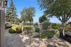 1042 LILYDALE Lakeshore