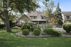 1042 LILYDALE Lakeshore