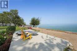 1042 LILYDALE Lakeshore