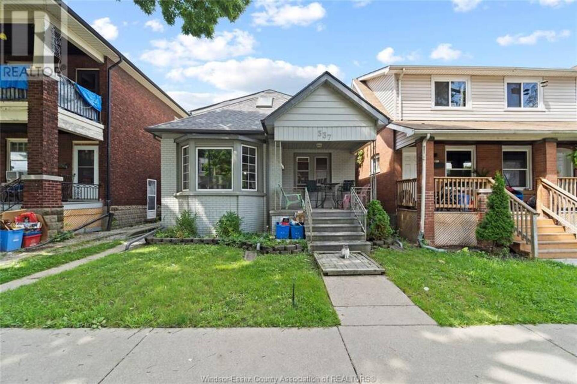 537 McEwan Ave Windsor