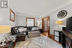 1473 GILES BOULEVARD Windsor