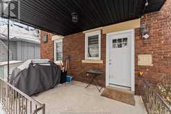 1473 GILES BOULEVARD Windsor