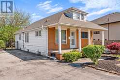 3999 Grand Marais Windsor