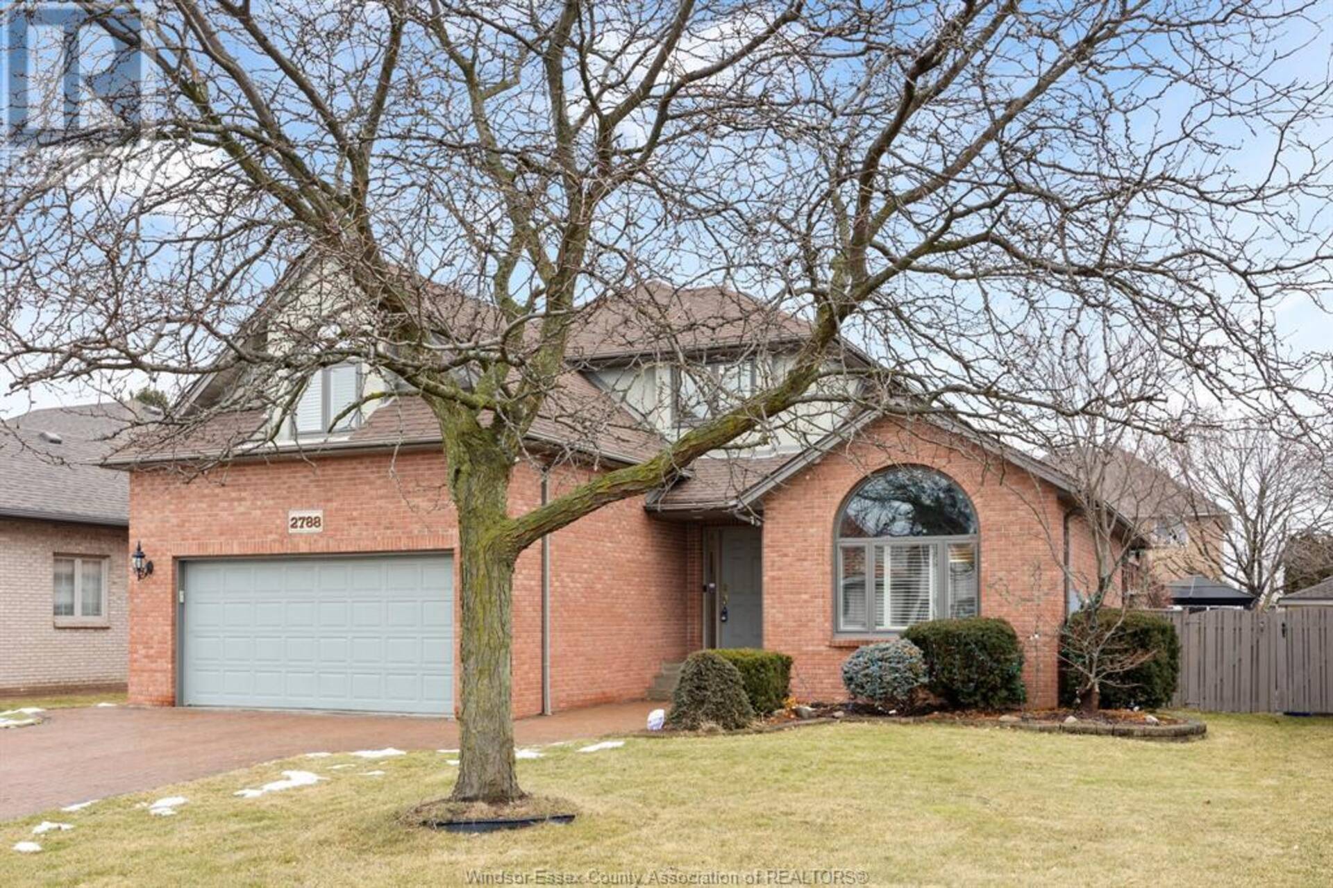 2788 LOMBARDY CRESCENT LaSalle