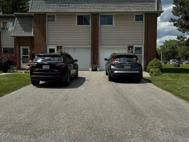 6738 ROSEVILLE GARDEN DRIVE Windsor Ontario