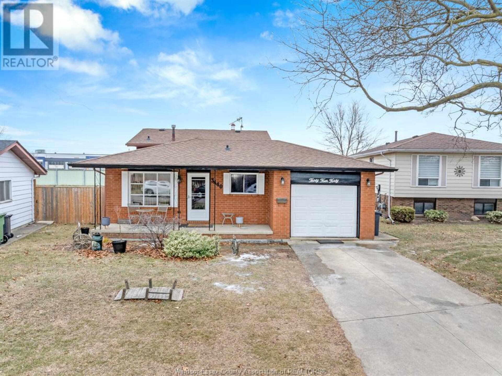 3440 PINEVIEW CRESCENT Windsor