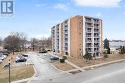 120 Pickering DRIVE Unit# 804 Amherstburg