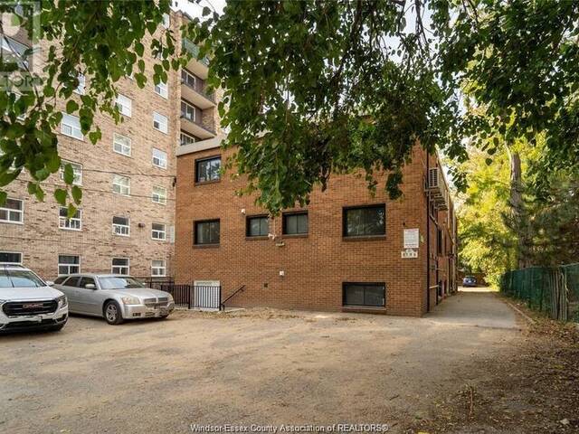 3150 Peter Unit# 9 Windsor