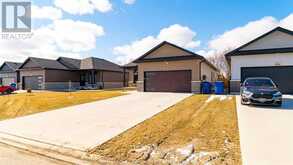 224 MOONSTONE CRESCENT Chatham