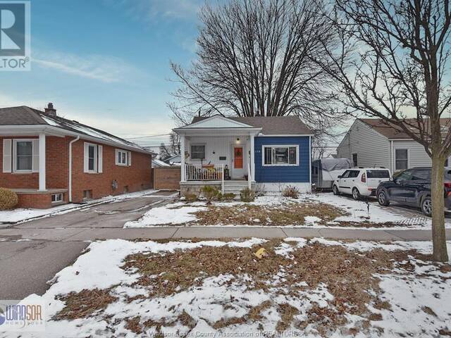 2179 FOREST AVENUE Windsor Ontario