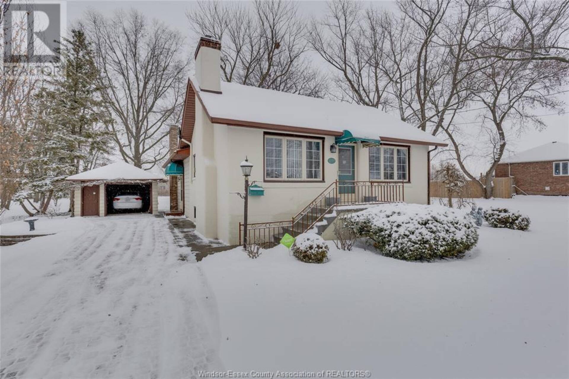 2702 TOURANGEAU ROAD Windsor