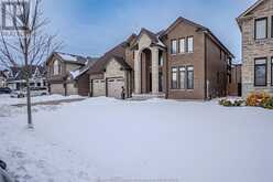 889 LAKEWOOD Lakeshore