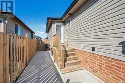 3106 VIOLA CRESCENT Windsor