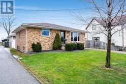 13 Wilkinson Dr Leamington