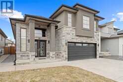 2939 MCROBBIE CRESCENT Windsor