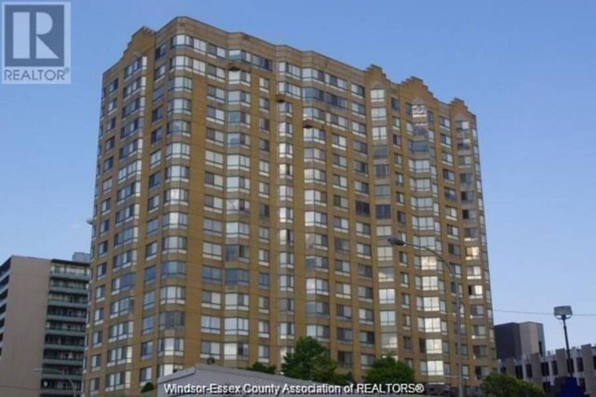 75 RIVERSIDE DRIVE East Unit# 1501 Windsor