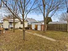 2153 FOREST Windsor