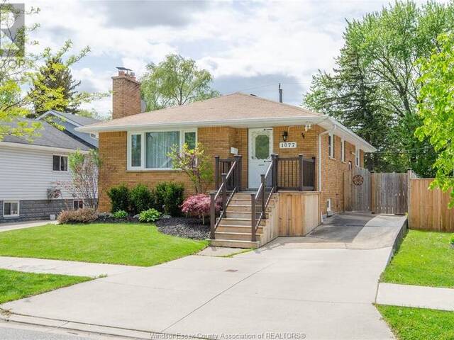 1077 FAIRVIEW Windsor Ontario