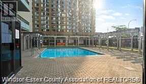 111 Riverside DRIVE East Unit# 915 Windsor