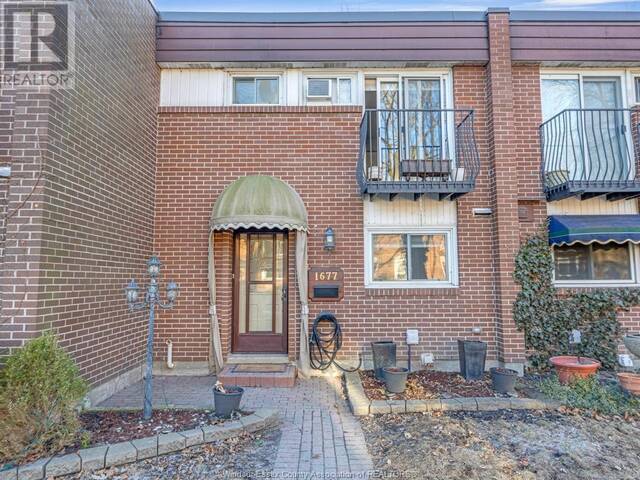 1677 EAST GATE ESTATES Unit# 54 Windsor Ontario