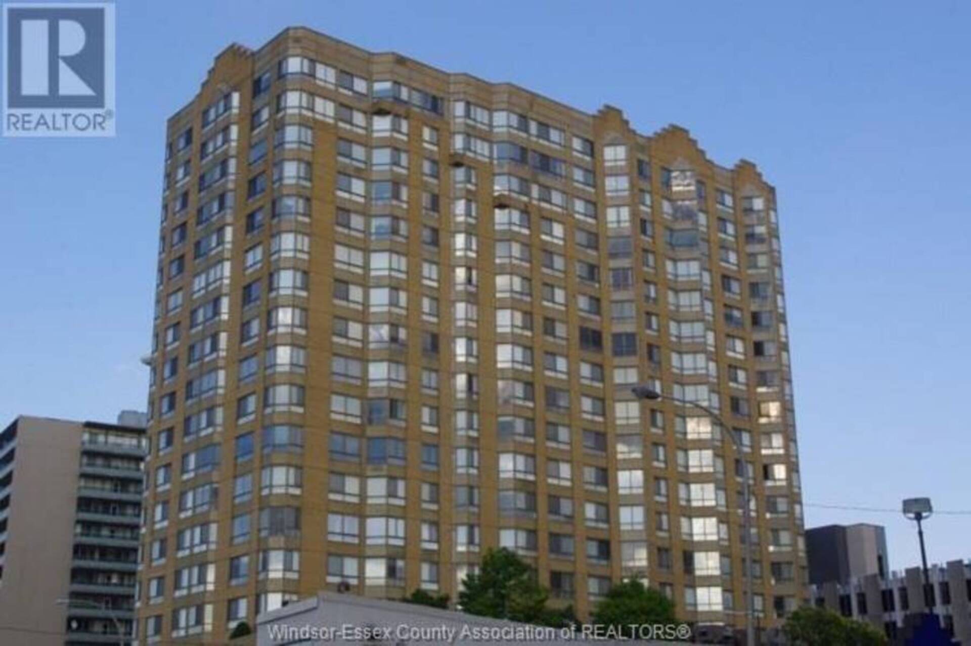 75 RIVERSIDE DRIVE East Unit# 1509 Windsor