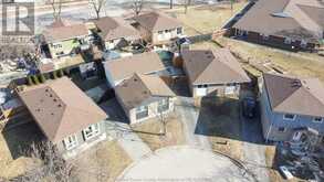 9904 FOREST GLADE COURT Windsor