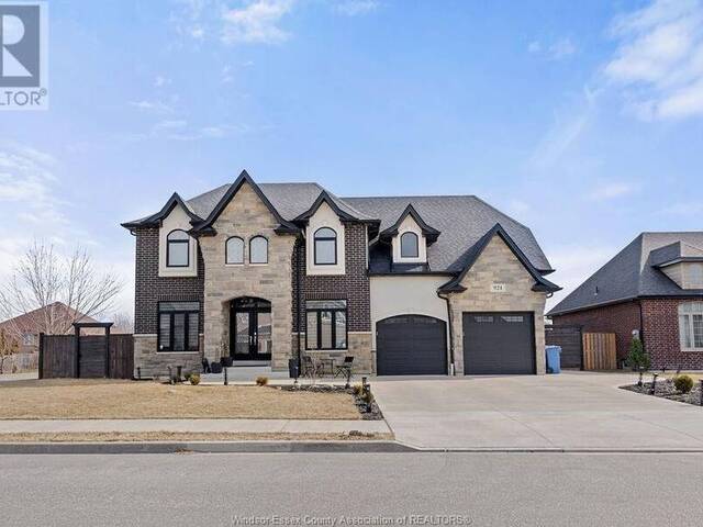 924 CHATEAU AVENUE Windsor Ontario