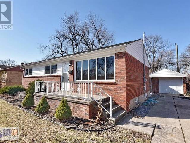 3229 VIRGINIA PARK Windsor Ontario