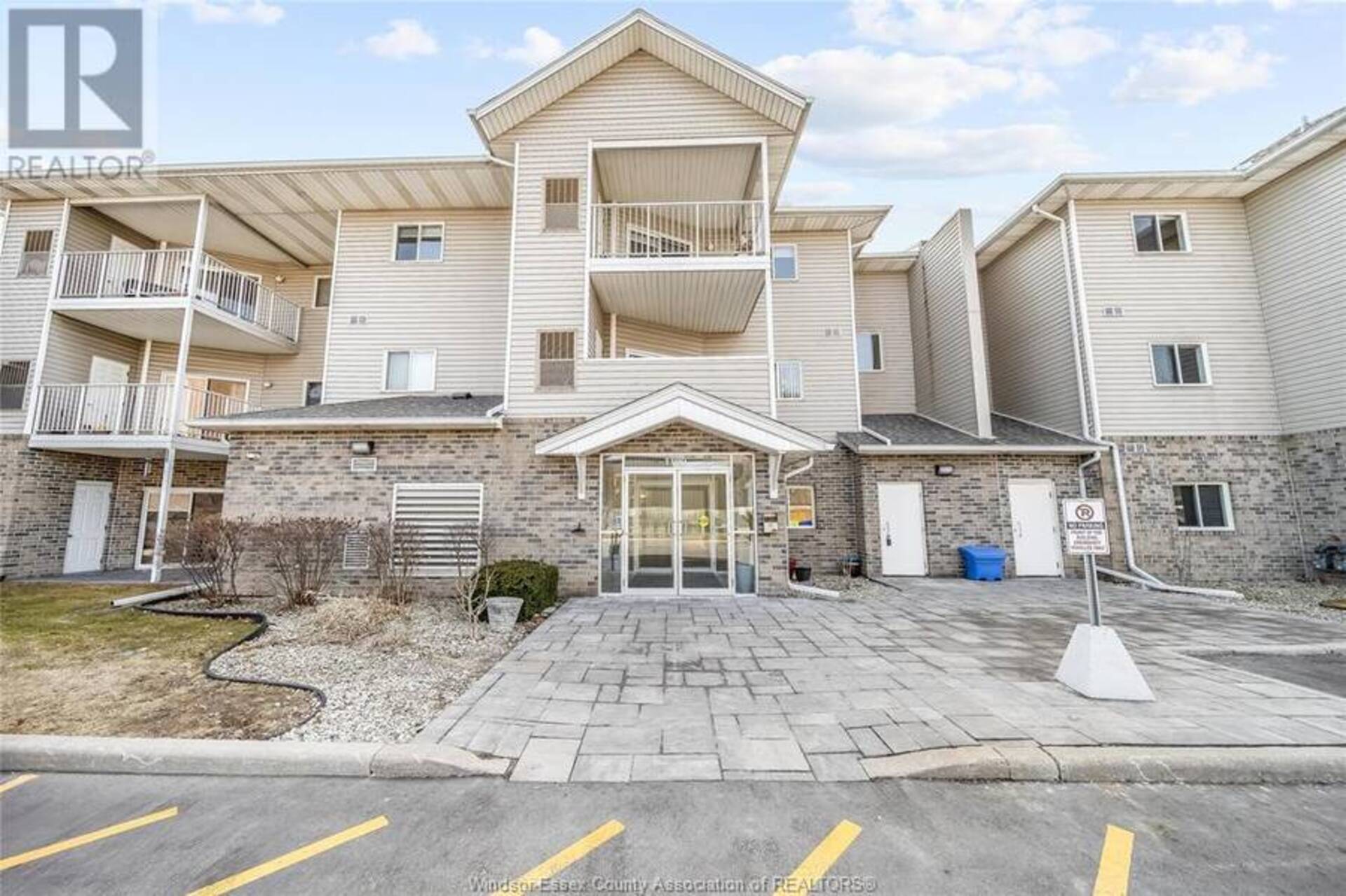 1390 LAUZON ROAD Unit# 325 Windsor