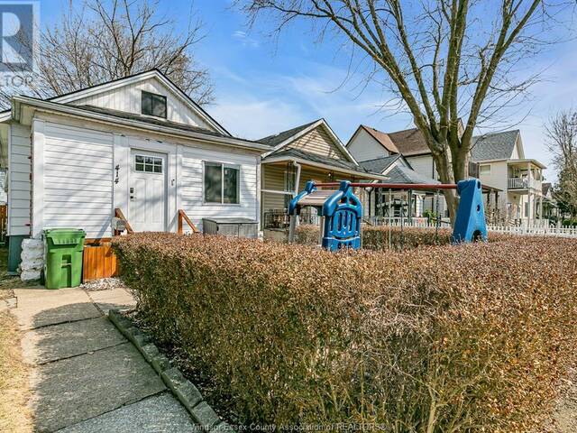 414 GLENGARRY AVENUE Windsor Ontario