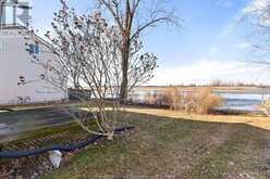 415 LAKESIDE DRIVE Amherstburg