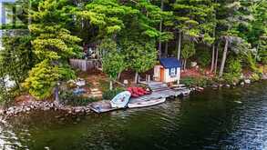 1 Windy Lake Sugarloaf Island Dowling