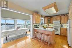 1 LEAVIS SHORES Gananoque