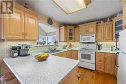 1 LEAVIS SHORES Gananoque