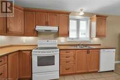 385 PARK Road N Unit# 15 Brantford